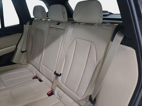 Certified 2022 BMW X3 xDrive30i w/ Convenience Package image 12