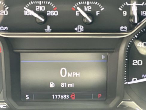 Used 2021 GMC Sierra 1500 SLE RWD image 4