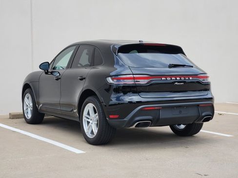 Used 2025 Porsche Macan AWD/4WD image 5