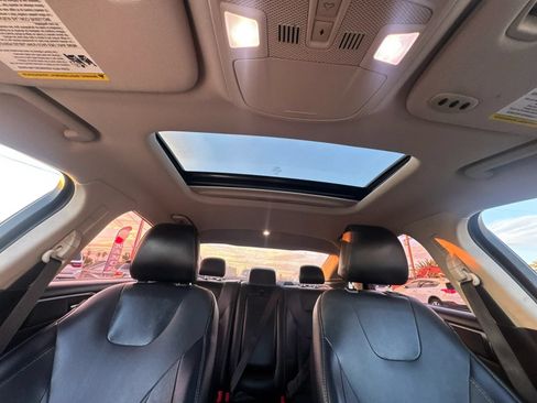 Used 2017 Ford Fusion Titanium FWD image 41
