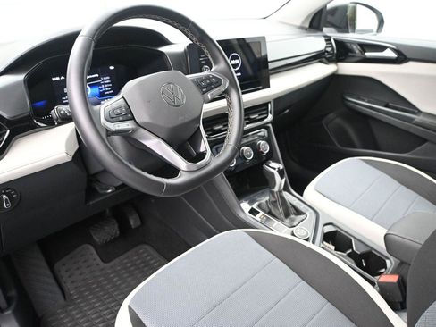 Used 2025 Volkswagen Taos S AWD/4WD image 2