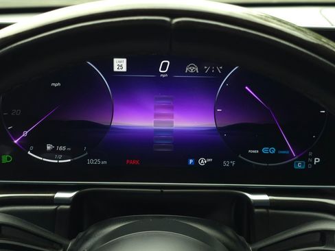 Used 2022 Mercedes-Benz S 580 4MATIC Sedan w/ AMG Line Package image 40