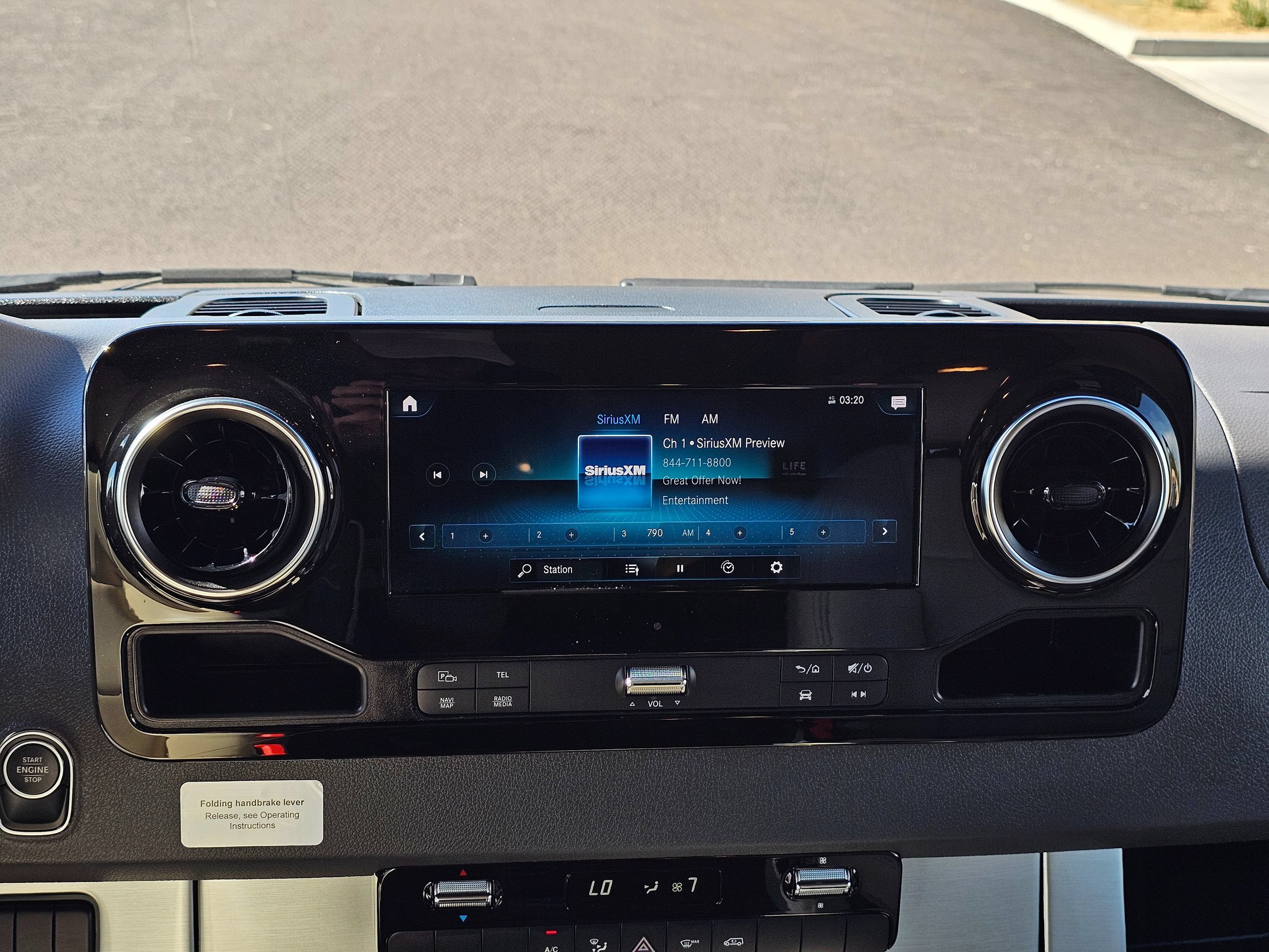 Used 2022 Mercedes-Benz Sprinter 3500 w/ Acoustic Package image 77