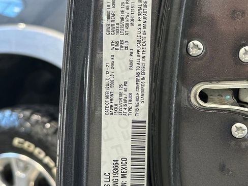 Used 2022 RAM 2500 Laramie AWD/4WD image 13