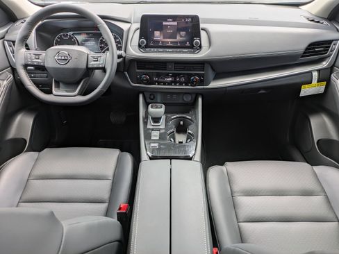 New 2026 Nissan Rogue SV FWD image 17