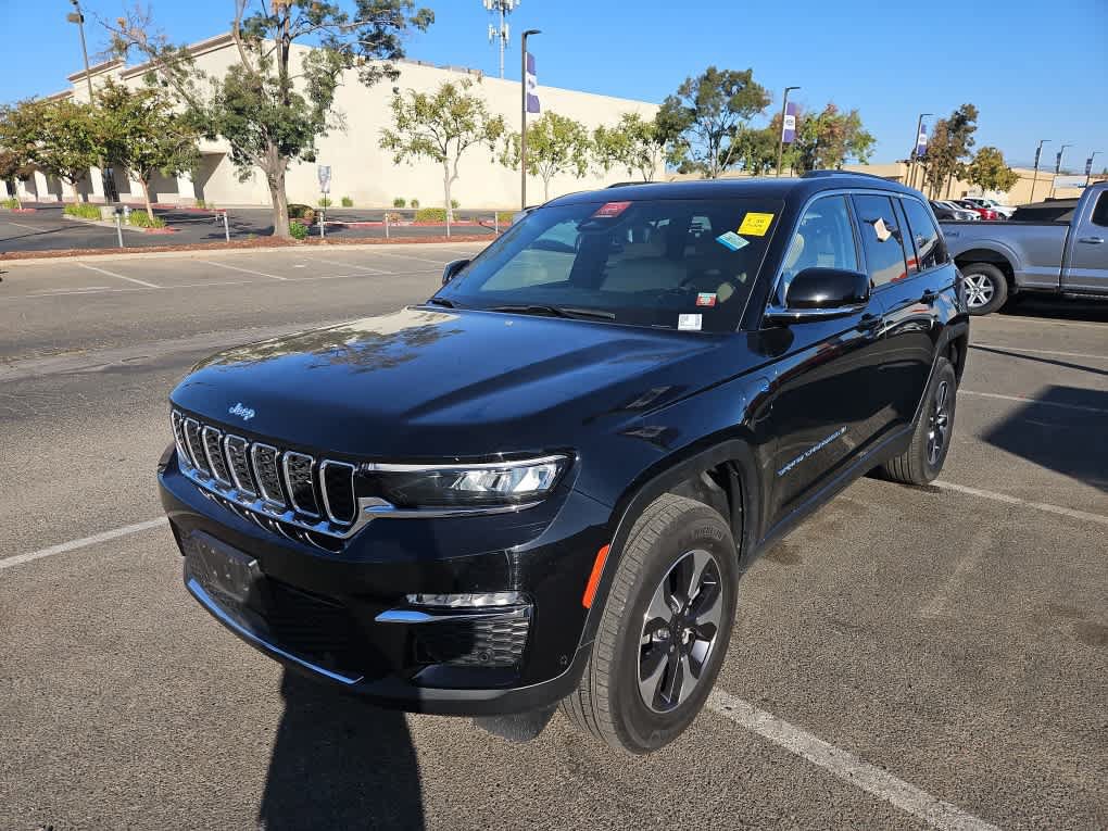 Used 2023 Jeep Grand Cherokee 4WD 4xe w/ Luxury Tech Group II image 1