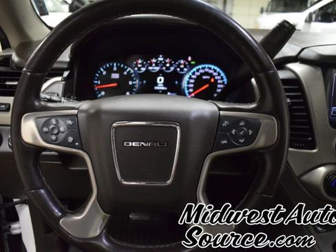 Used 2019 GMC Yukon XL Denali w/ Denali Ultimate Package image 17