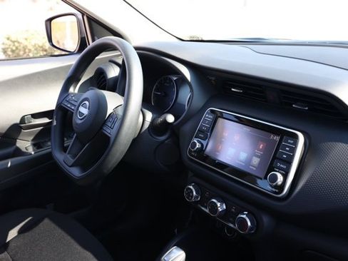 New 2025 Nissan Kicks Play S image 20