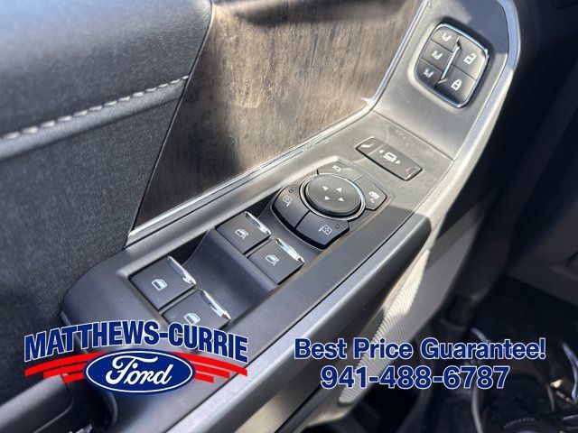 New 2026 Ford F250 Lariat w/ Black Appearance Package AWD/4WD image 27