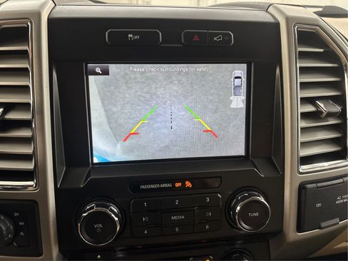 Used 2015 Ford F150 Lariat AWD/4WD image 34