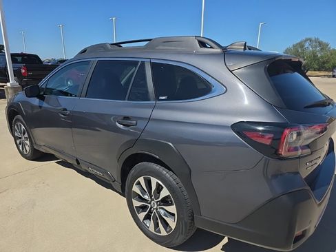 Used 2024 Subaru Outback Limited AWD/4WD image 4