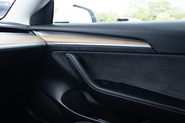 Used 2023 Tesla Model 3 Standard Range RWD image 29