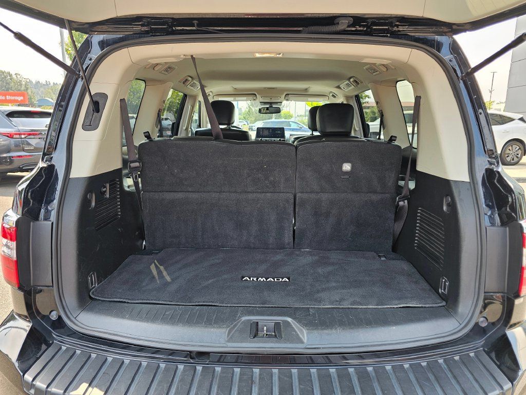Used 2024 Nissan Armada SL w/ Captain's Chairs Package AWD/4WD image 10