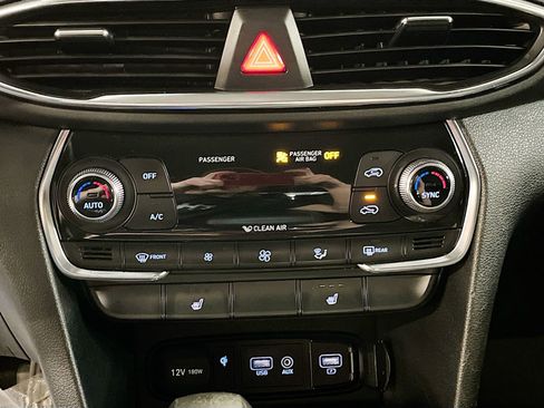 Used 2020 Hyundai Santa Fe SEL w/ Convenience Package image 15