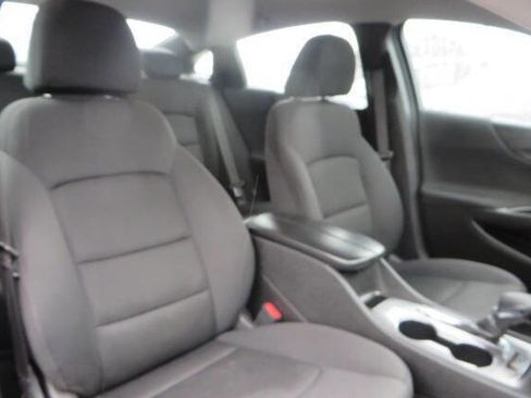 Used 2024 Chevrolet Malibu LT FWD image 40