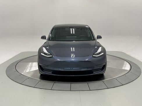 Used 2020 Tesla Model 3 Performance image 2