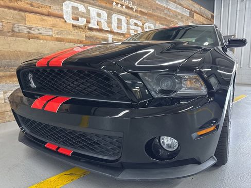Used 2011 Ford Mustang Shelby GT500 w/ SVT Performance Pkg image 9