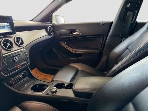 Used 2016 Mercedes-Benz CLA 250 4MATIC image 22
