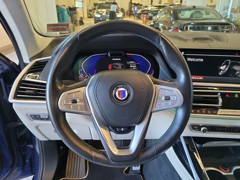 Used 2021 BMW ALPINA XB7 AWD/4WD image 22