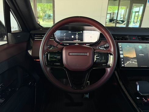 Used 2025 Land Rover Range Rover Sport Dynamic SE AWD/4WD image 35