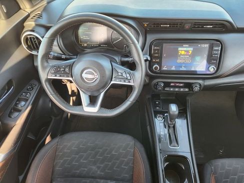 Used 2024 Nissan Kicks SR image 27