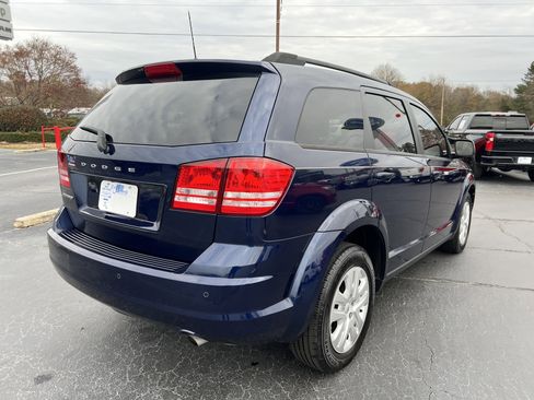 Used 2020 Dodge Journey SE image 5
