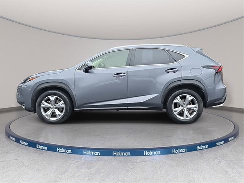 Used 2017 Lexus NX 200t FWD image 8