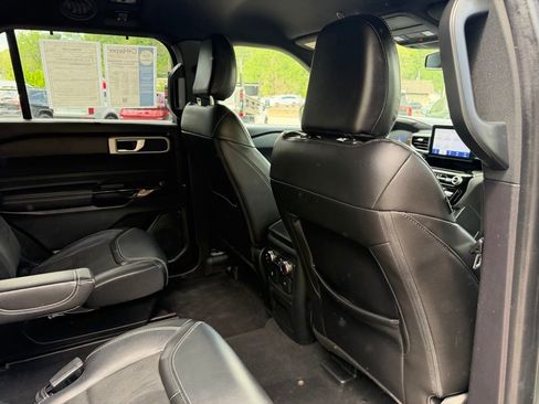 Used 2022 Ford Explorer ST w/ ST Street Pack AWD/4WD image 21