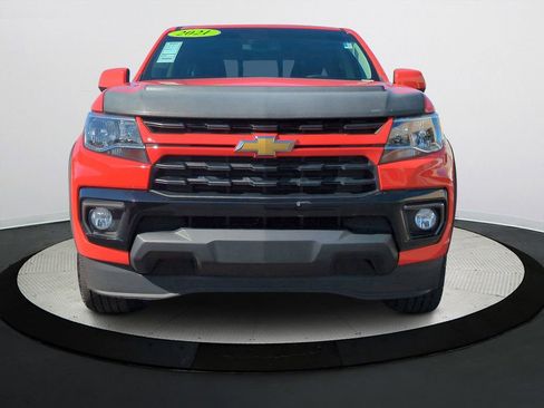 Used 2021 Chevrolet Colorado LT w/ Safety Package image 8
