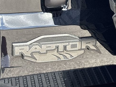 Certified 2024 Ford Bronco Raptor w/ Interior Carbon Fiber Pack 6 image 9