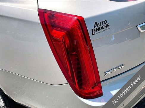 Used 2013 Cadillac XTS Luxury w/ Driver Awareness Package FWD image 27