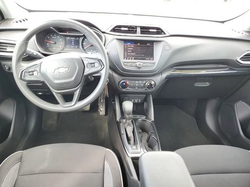 Used 2023 Chevrolet TrailBlazer LS FWD image 7