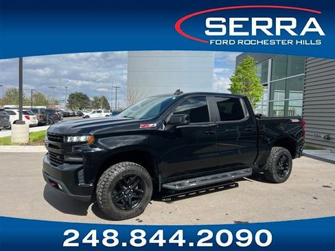 Used 2020 Chevrolet Silverado 1500 LT Trail Boss w/ Convenience Package AWD/4WD image 1