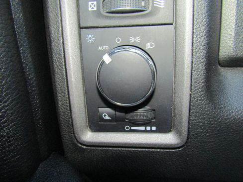 Used 2023 RAM 1500 Tradesman w/ Power & Remote Entry Group image 19