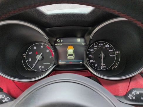 Used 2021 Alfa Romeo Stelvio Ti Sport AWD/4WD image 11