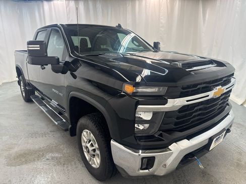 Certified 2025 Chevrolet Silverado 2500 LT w/ Convenience Package image 7