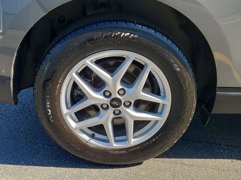 Used 2024 Ford Edge SEL AWD/4WD image 6