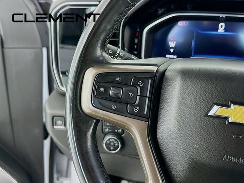 Used 2024 Chevrolet Silverado 2500 High Country w/ High Country Premium Package AWD/4WD image 16