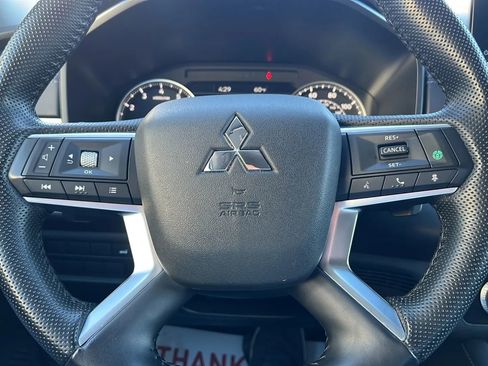 Used 2024 Mitsubishi Outlander Ralliart image 30