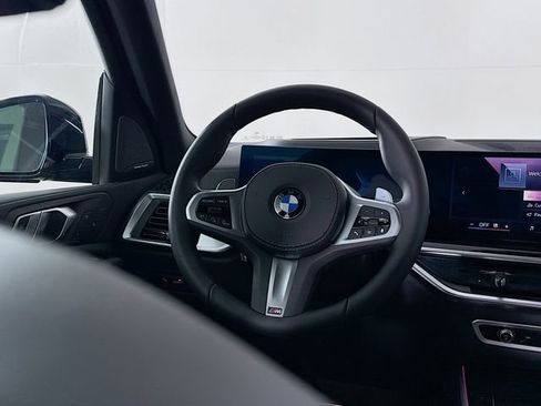 New 2026 BMW X5 xDrive40i w/ M Sport Package image 11