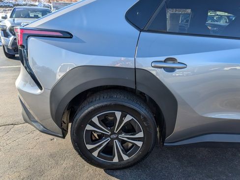 Used 2024 Subaru Solterra Premium image 8