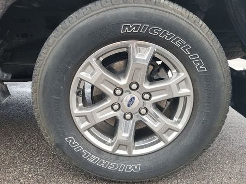 Used 2021 Ford F150 XLT w/ Equipment Group 302A High image 18