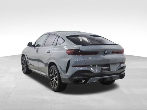 New 2026 BMW X6 xDrive40i image 3