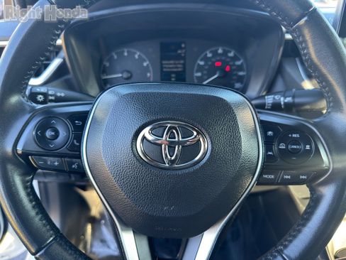 Used 2024 Toyota Corolla SE image 27