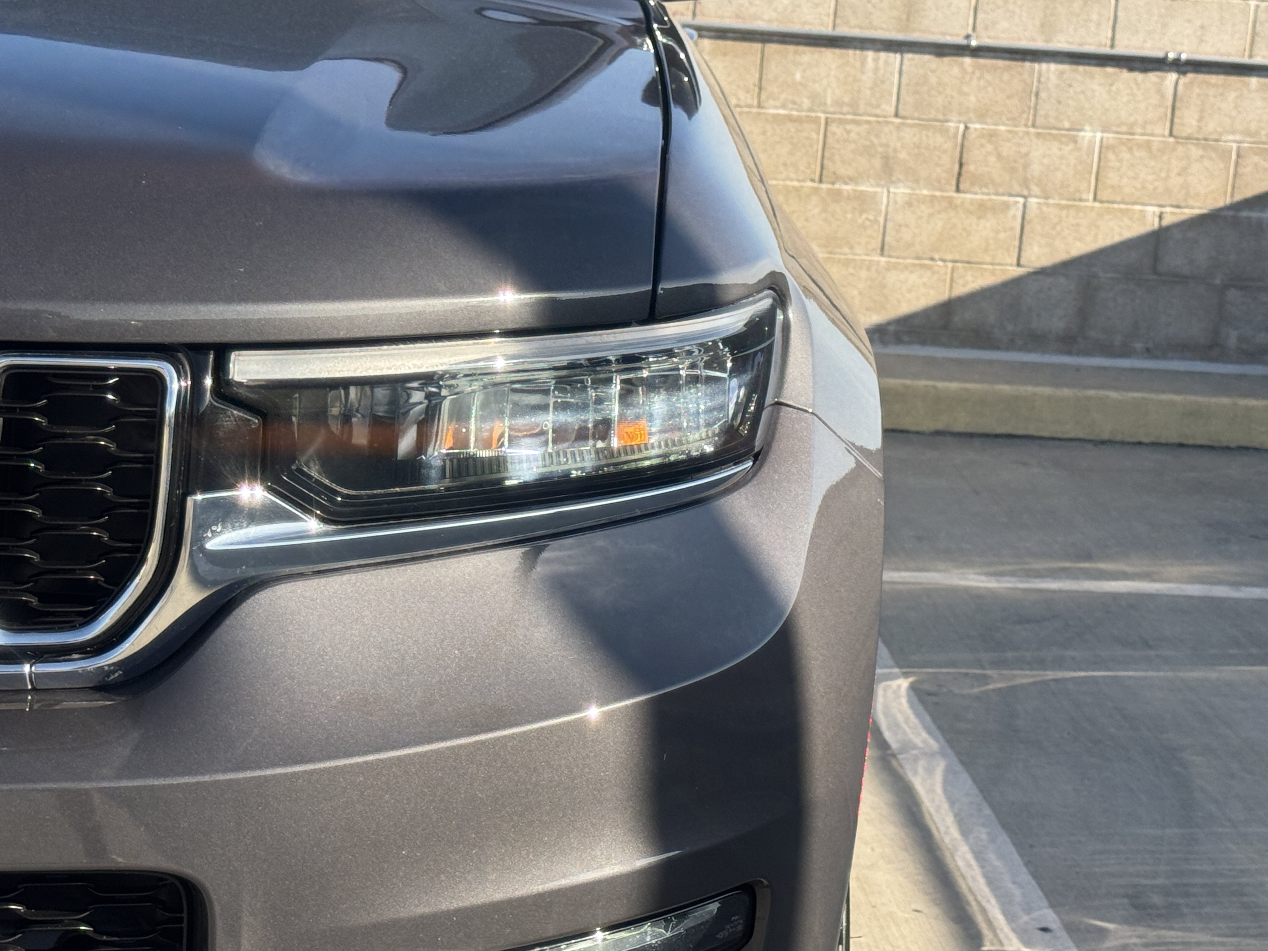 Used 2024 Jeep Grand Cherokee L Limited RWD image 13