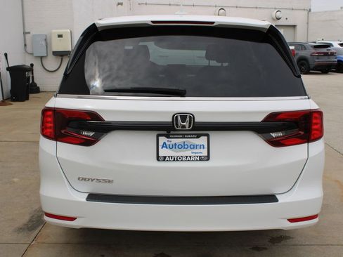 Used 2024 Honda Odyssey Sport image 5