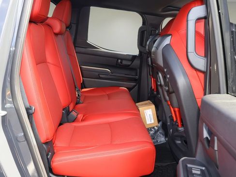 Certified 2025 Toyota Tacoma TRD Pro AWD/4WD image 18