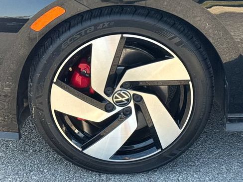 Used 2024 Volkswagen GTI S FWD image 21