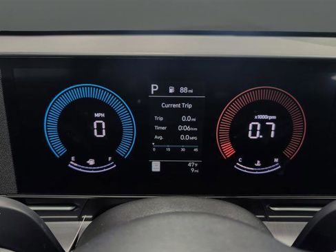 New 2026 Hyundai Kona SEL Premium AWD/4WD image 16
