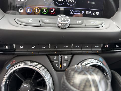 Used 2022 Chevrolet Camaro ZL1 image 25